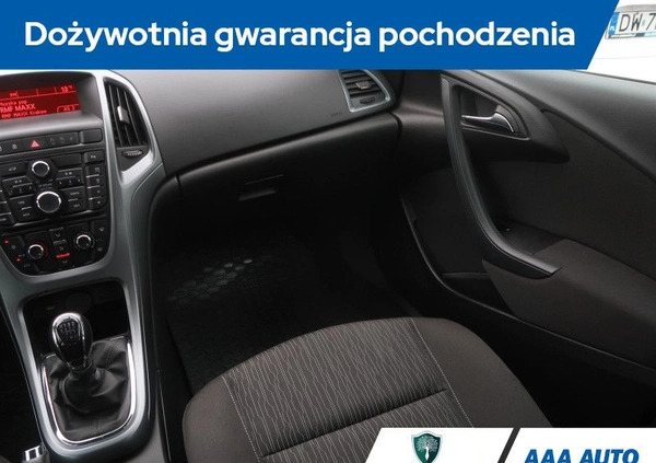 Opel Astra cena 36000 przebieg: 158018, rok produkcji 2014 z Głuszyca małe 191